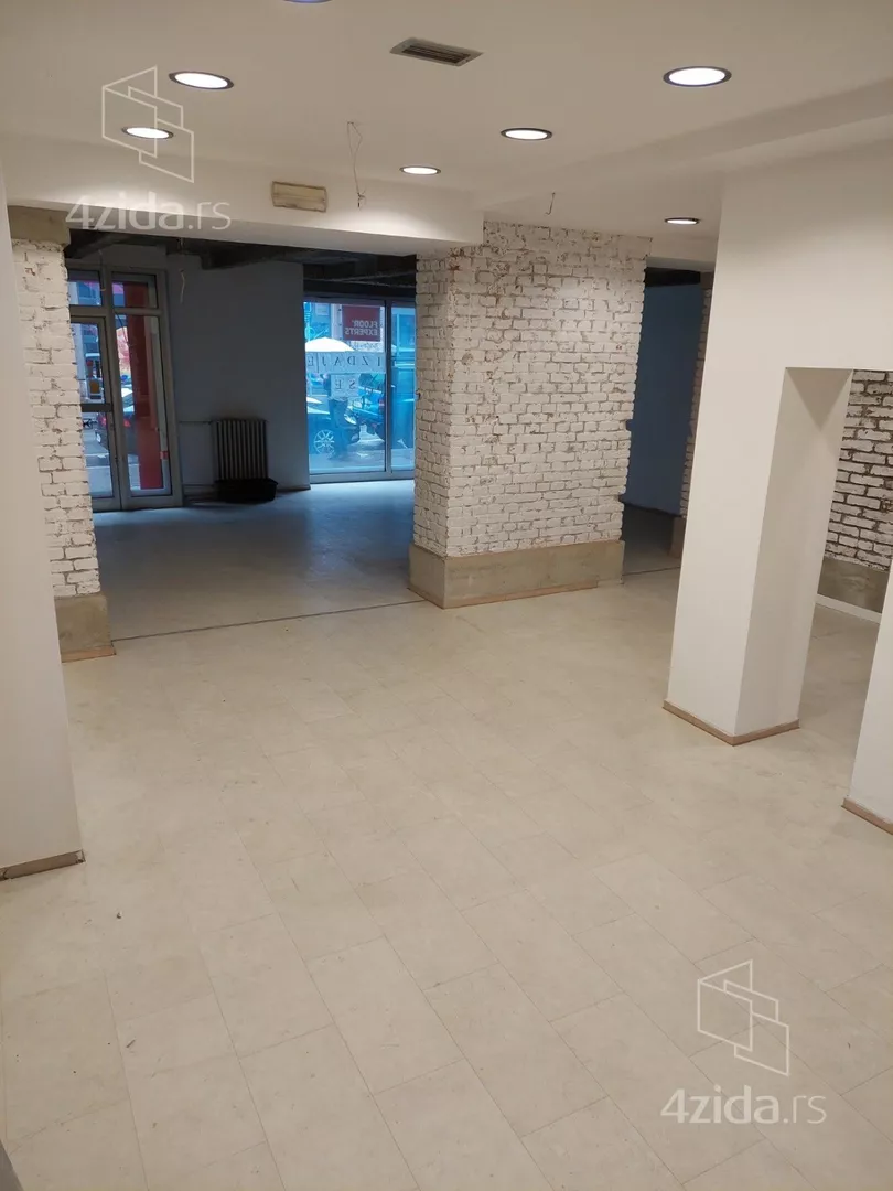 Poslovni prostor | 4zida