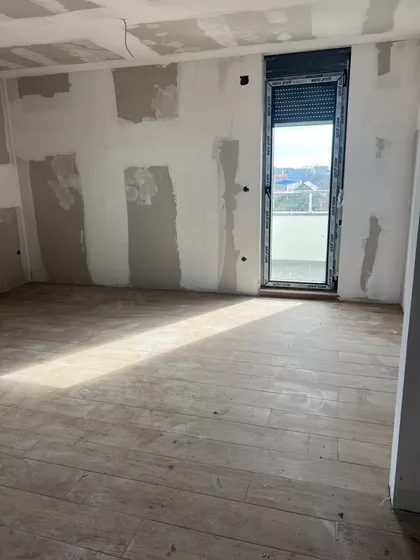 Novi Banovci | 4zida.rs