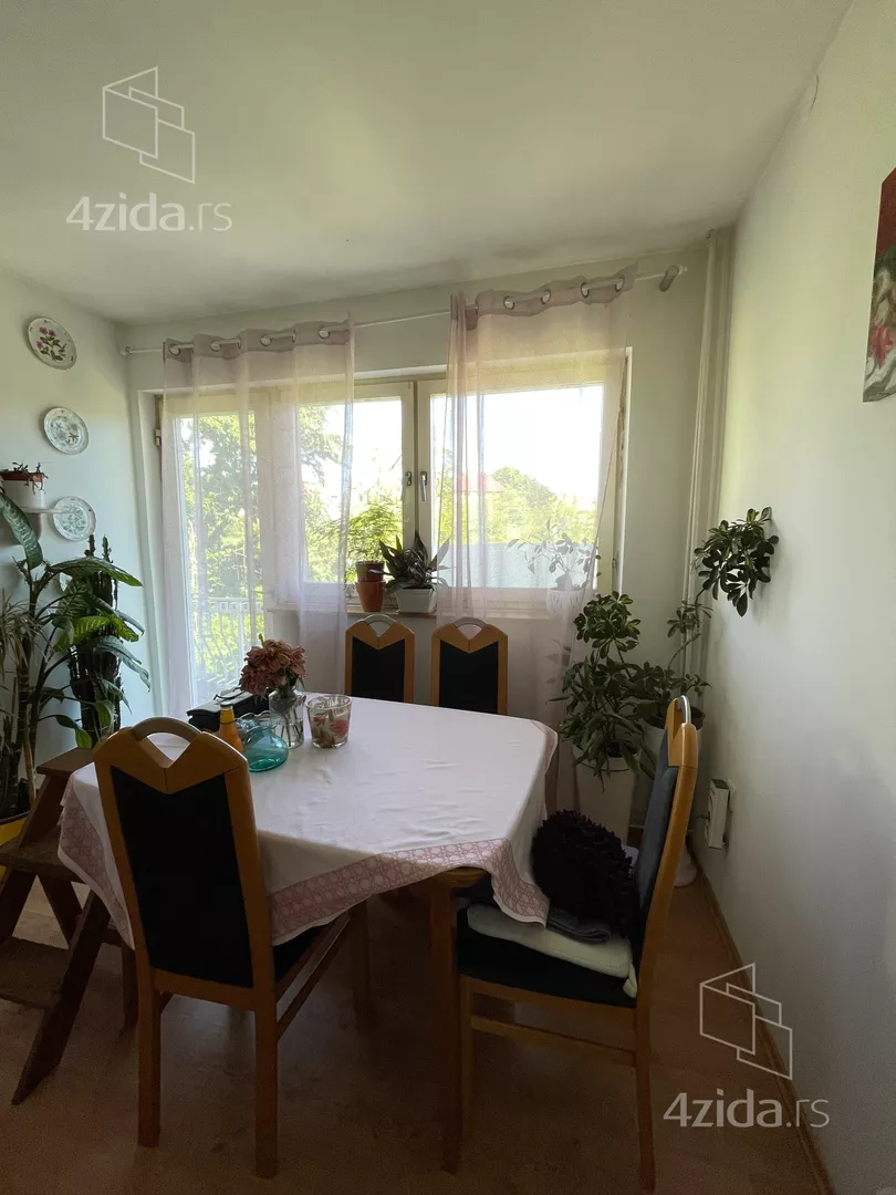 4-etažna kuća | 4zida