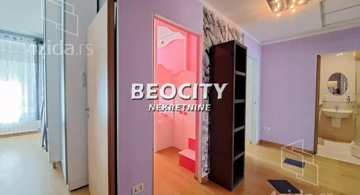 Četvoroiposoban stan | 4zida