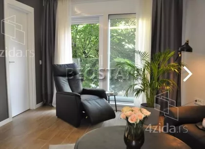 Zorza Klemensoa | 4zida.rs