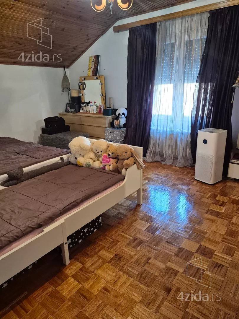 3-etažna kuća | 4zida