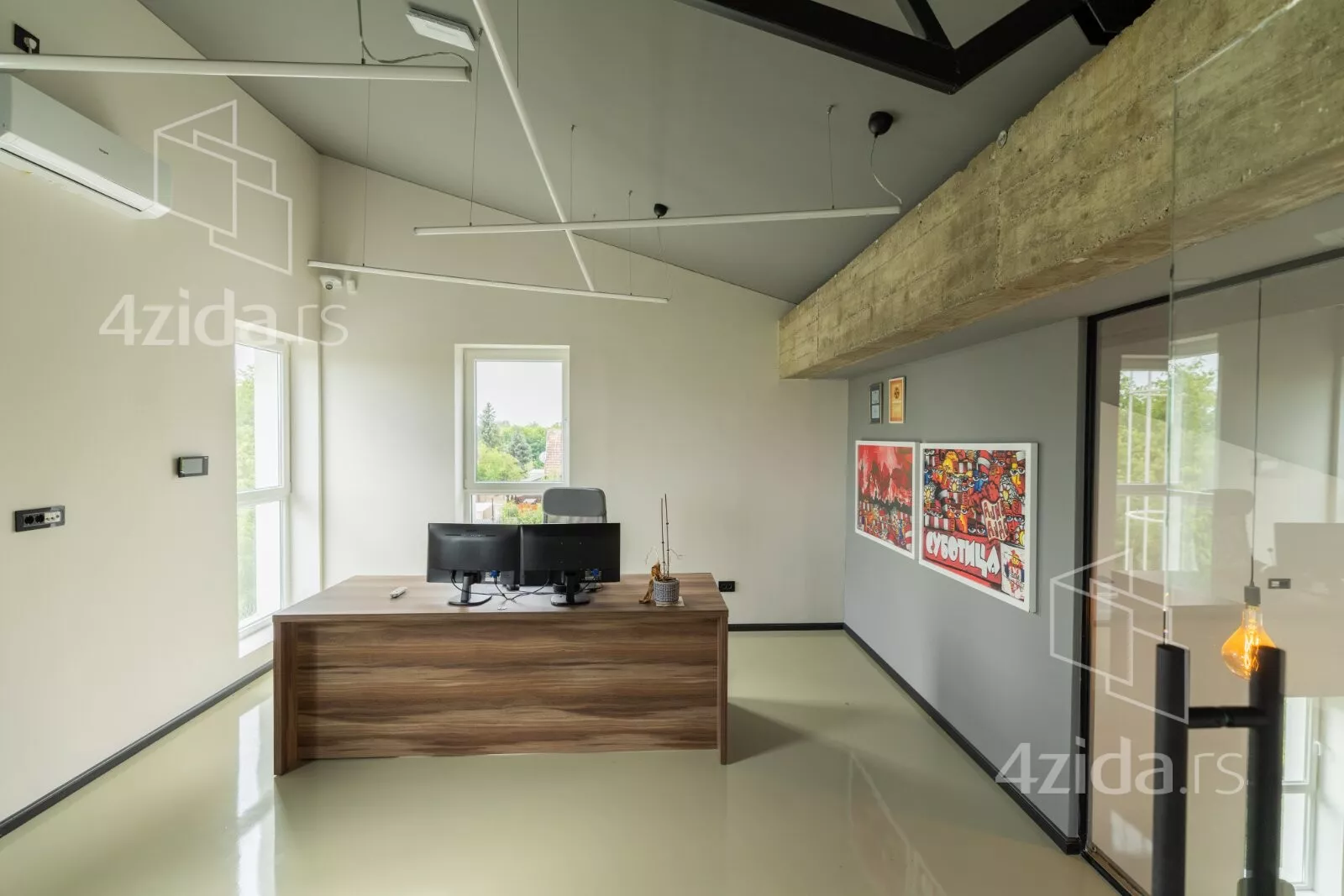 Poslovni prostor | 4zida