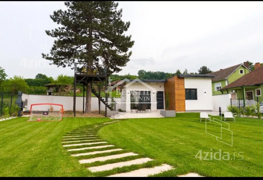 Kuća | 4zida