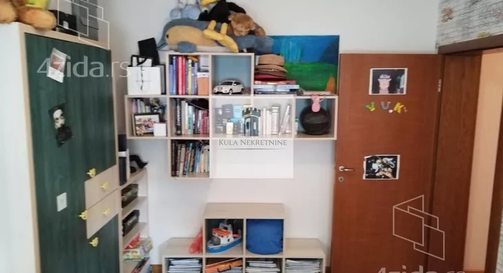 Četvorosoban stan | 4zida