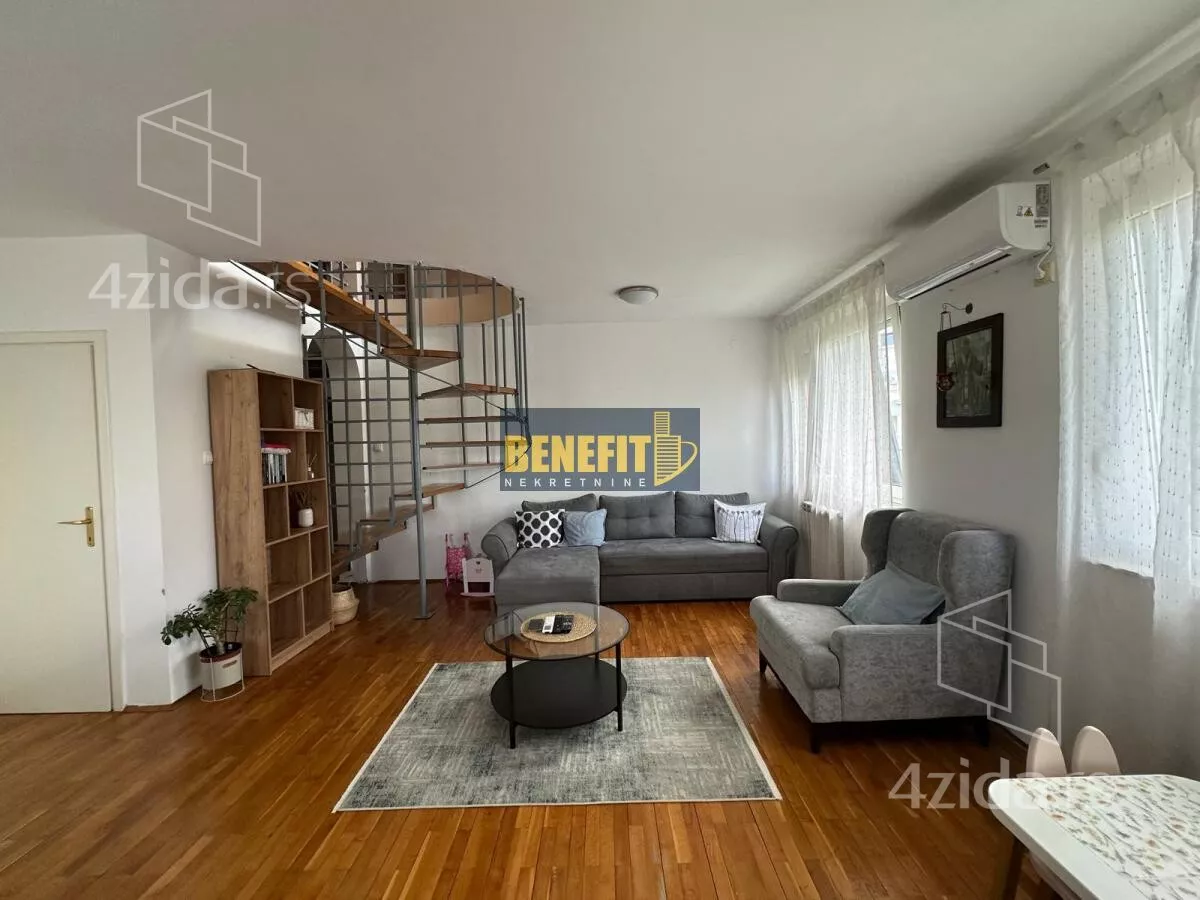 Petosoban stan | 4zida