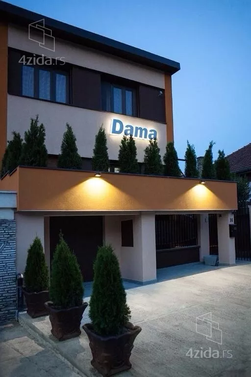 Turistički objekat | 4zida
