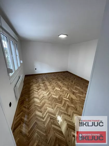 Adamovićevo Naselje | 4zida.rs