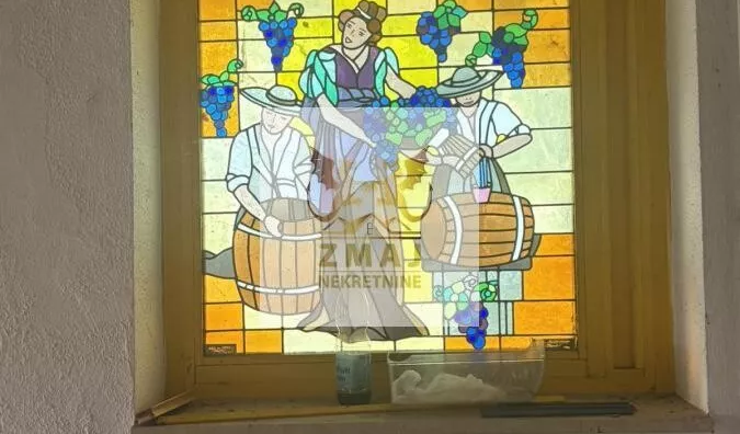 Poslovna zgrada | 4zida