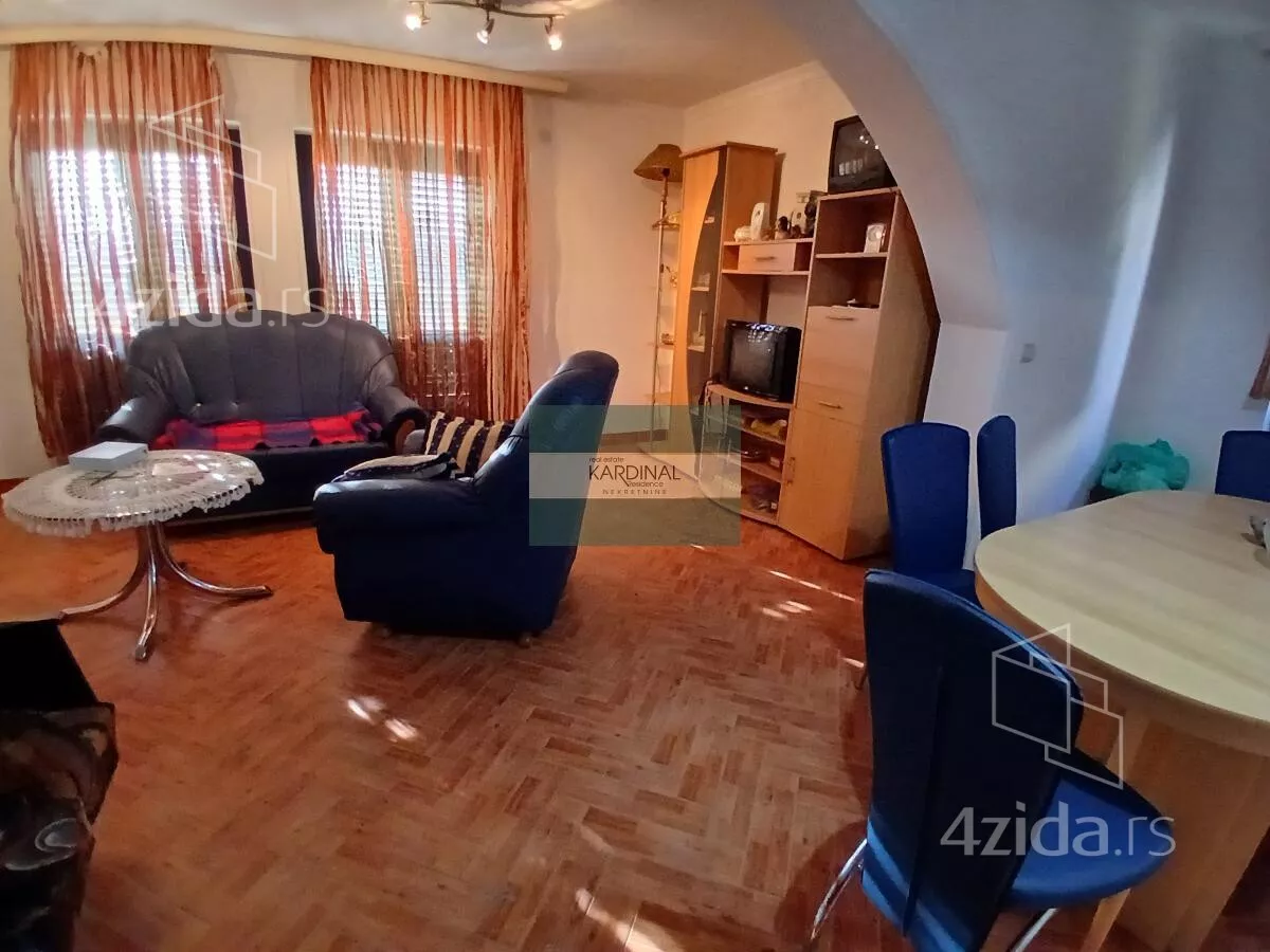 Kuća | 4zida