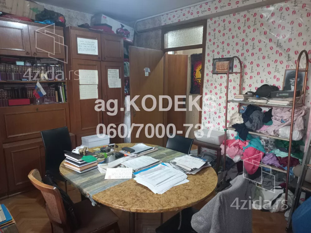 Troiposoban stan | 4zida