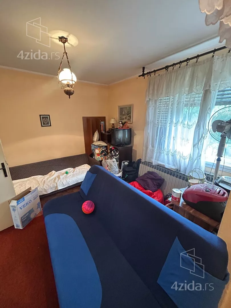 3-etažna kuća | 4zida