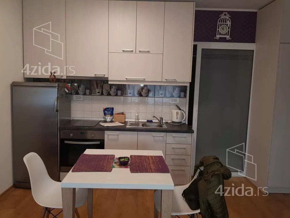 Garsonjera | 4zida