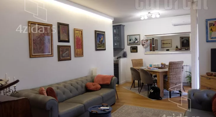 Petosoban stan | 4zida