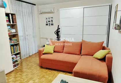 Radnička | 4zida.rs