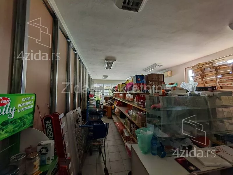 Lokal | 4zida