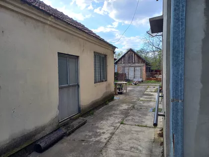 Karađorđeva 9 | 4zida.rs