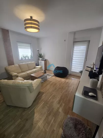 Mate Milošević | 4zida.rs