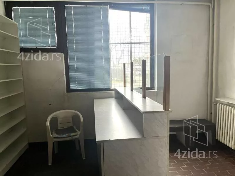 Lokal | 4zida