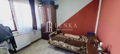 Aleksandra Radosavljevića | 4zida.rs