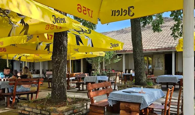 Ugostiteljski objekat | 4zida