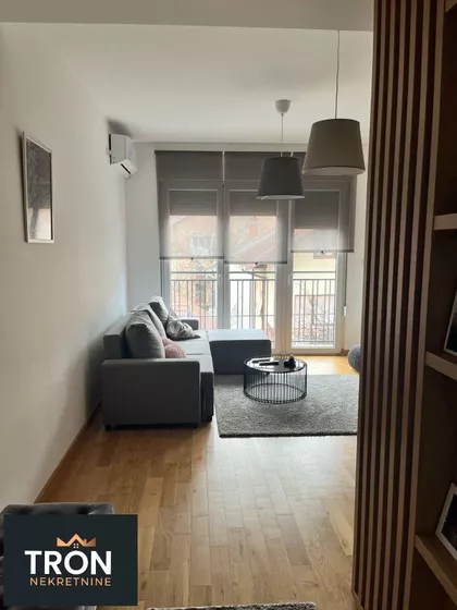 Nemanjina | 4zida.rs