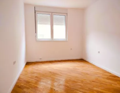 Franca Vintera | 4zida.rs