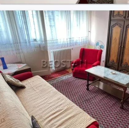 Miće Radakovića | 4zida.rs