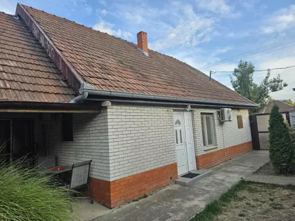 Aleksandrovo | 4zida.rs