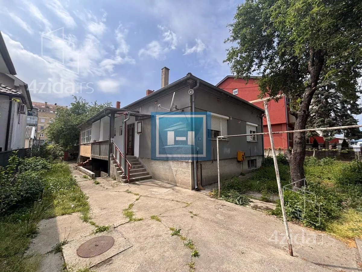 Kuća | 4zida