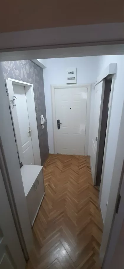 Hadži Ruvimova | 4zida.rs