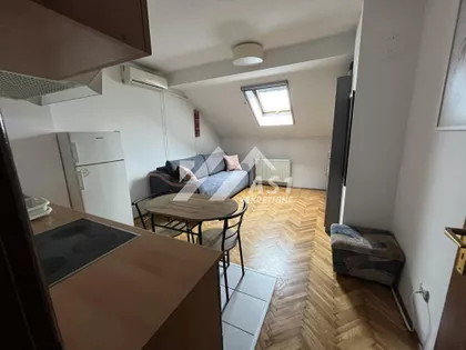 Branka Bajića | 4zida.rs