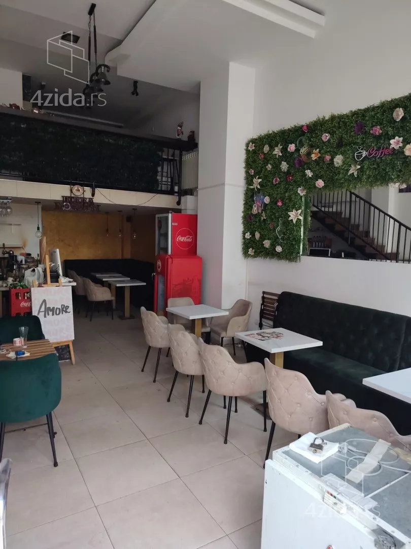 Lokal | 4zida