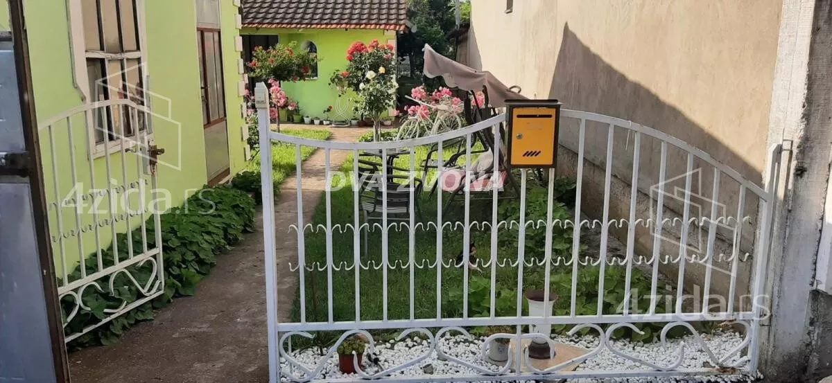 Kuća | 4zida