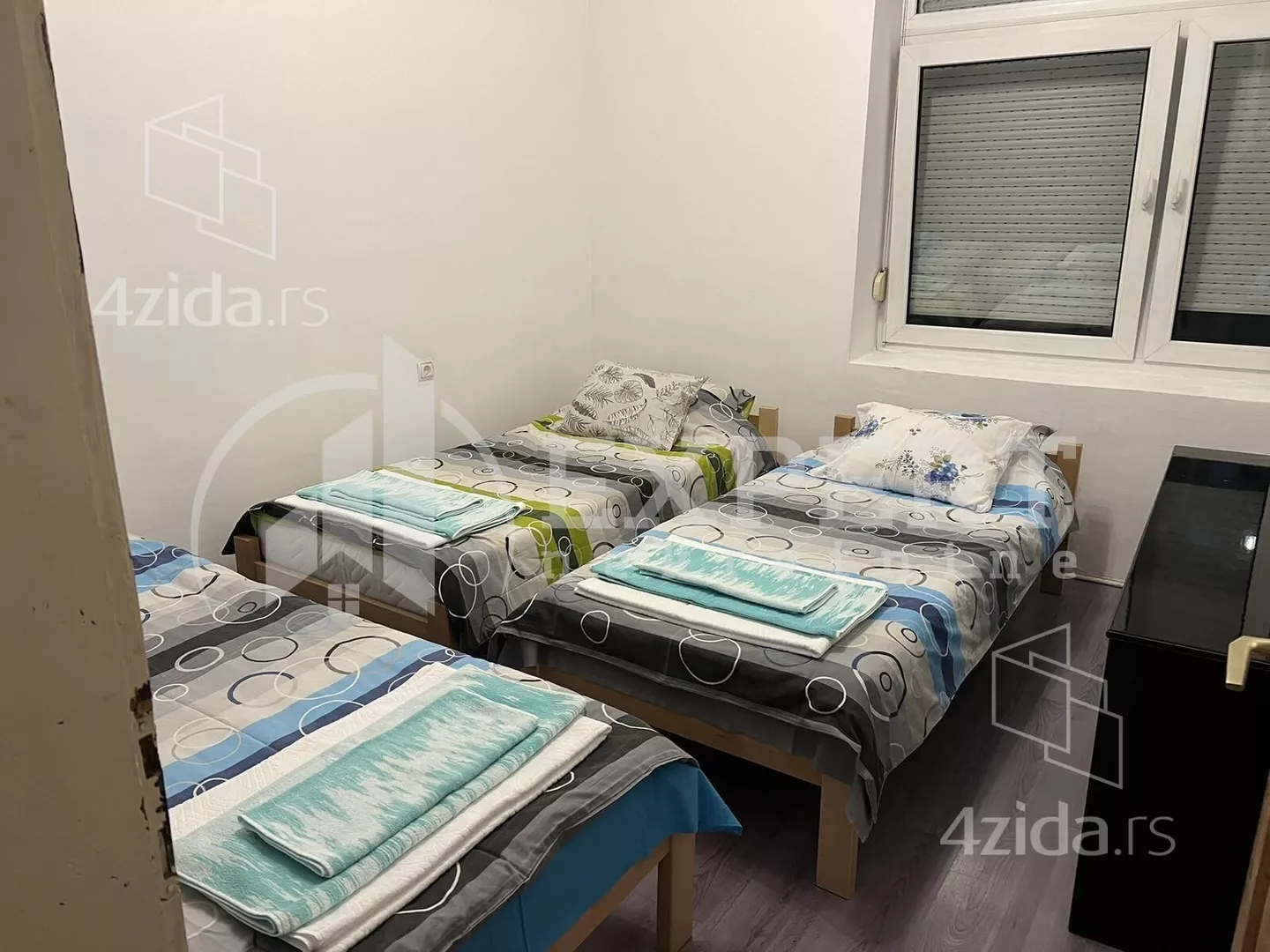 Troiposoban stan | 4zida