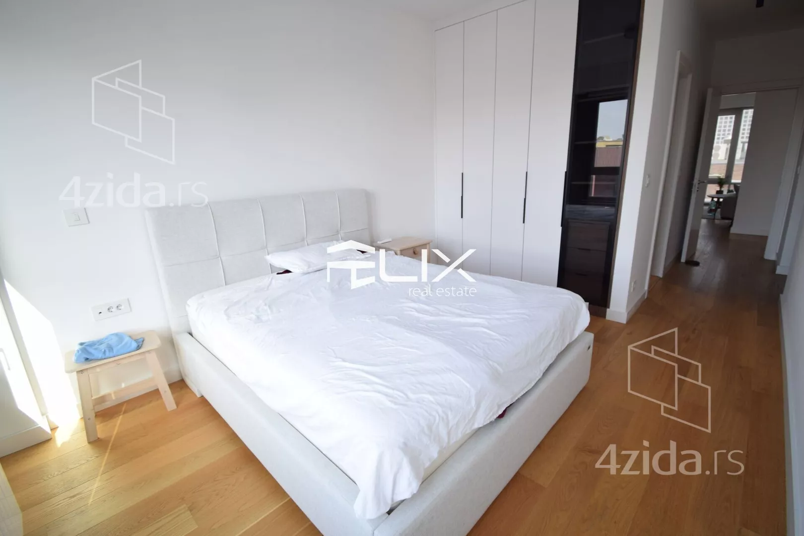 Šestosoban stan | 4zida