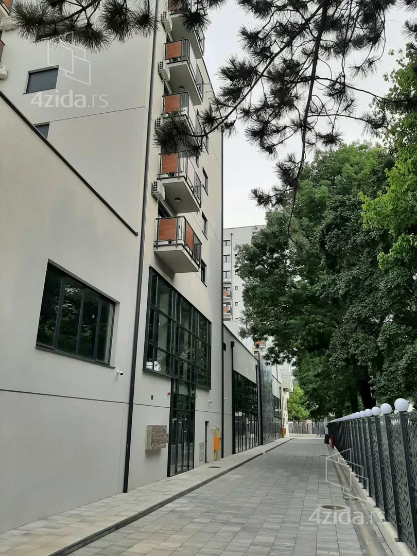 Garsonjera | 4zida