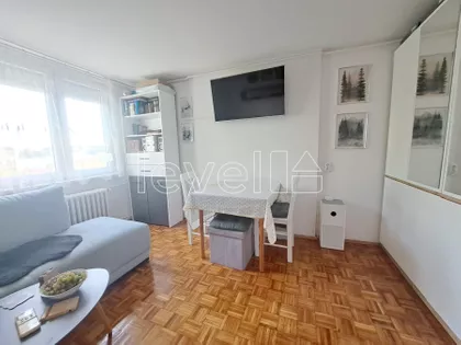 Železnička stanica | 4zida.rs