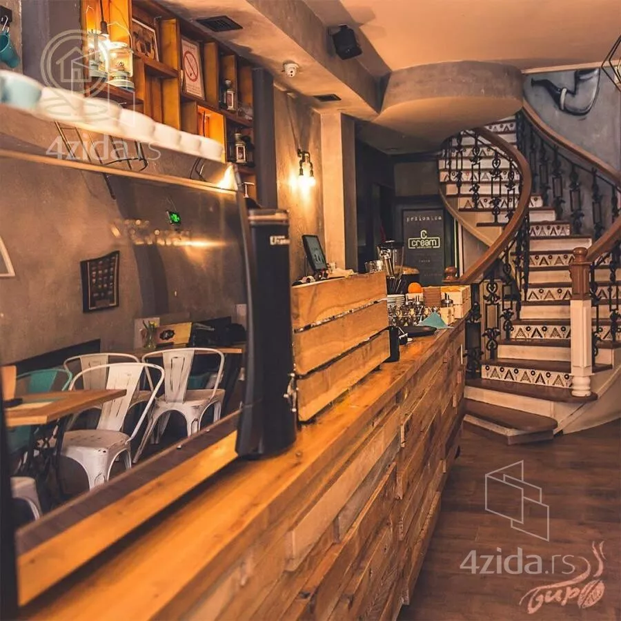 Ugostiteljski objekat | 4zida