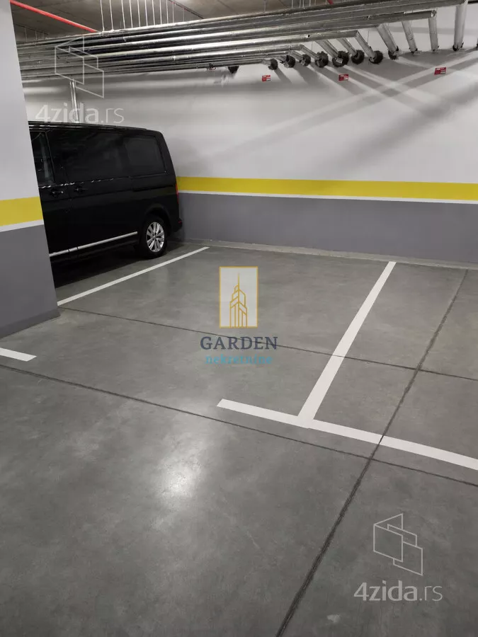 Garaža/Parking | 4zida