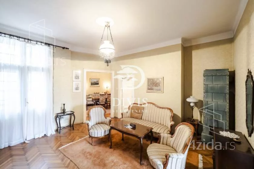 Četvoroiposoban stan | 4zida