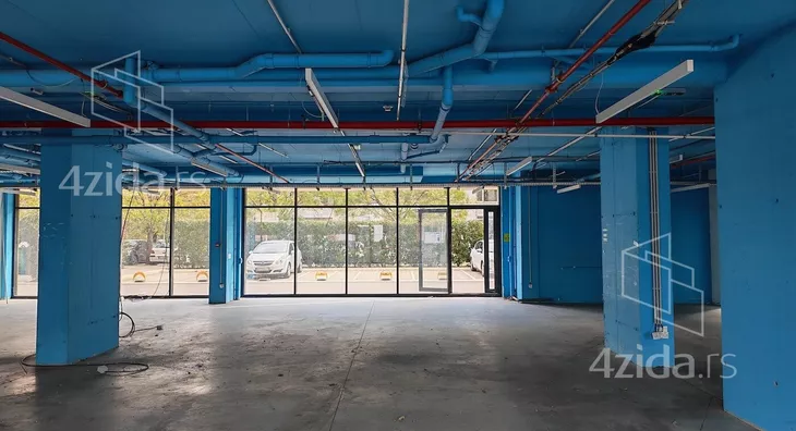 Poslovni prostor | 4zida