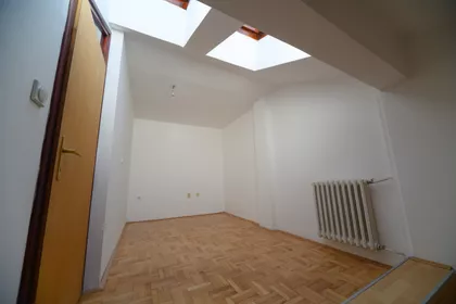 Vizantijski Bulevar 96 | 4zida.rs