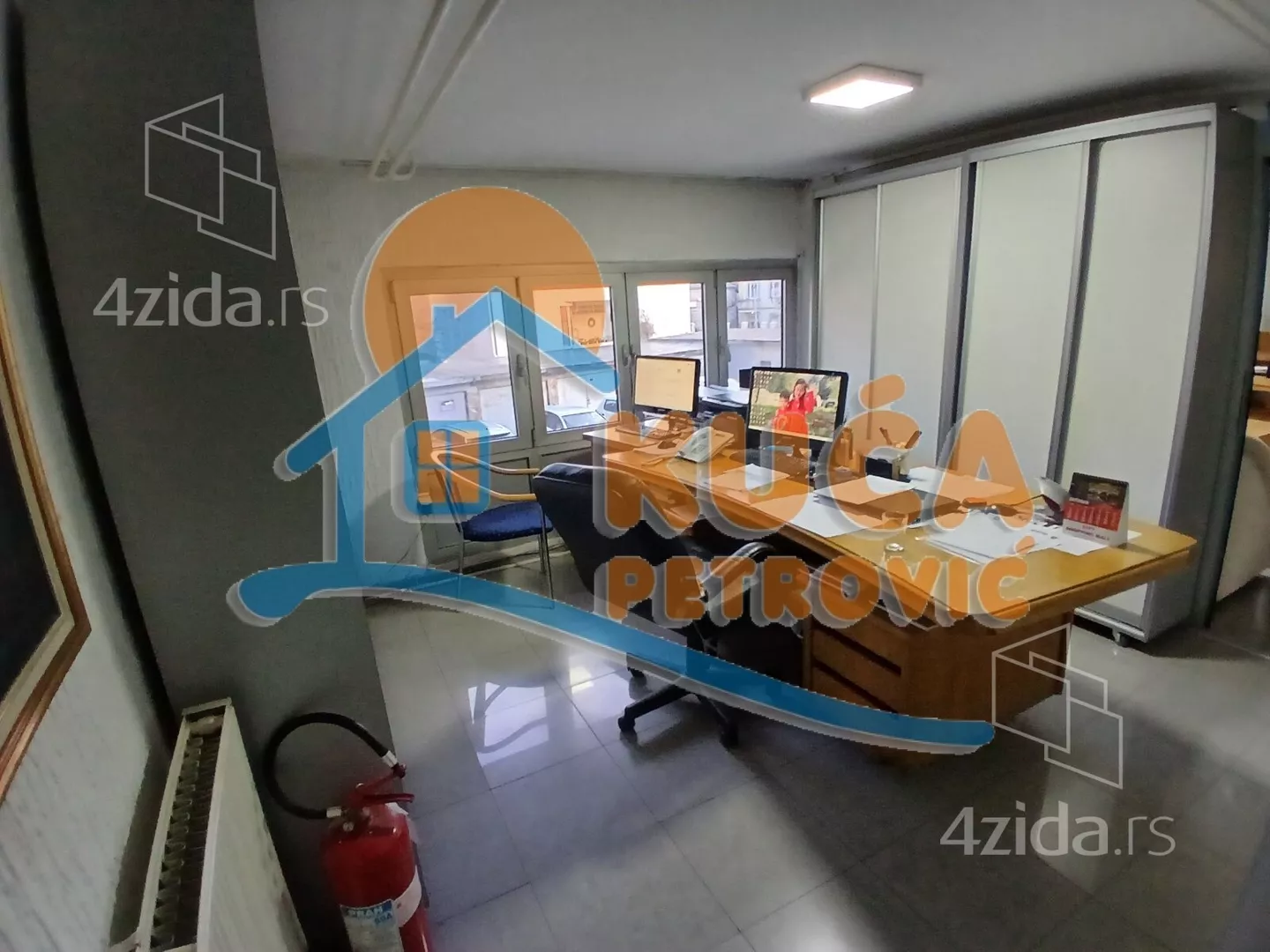 Lokal | 4zida