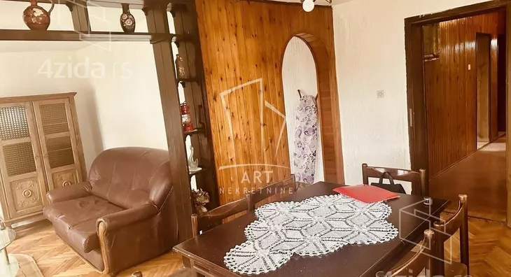 3-etažna kuća | 4zida