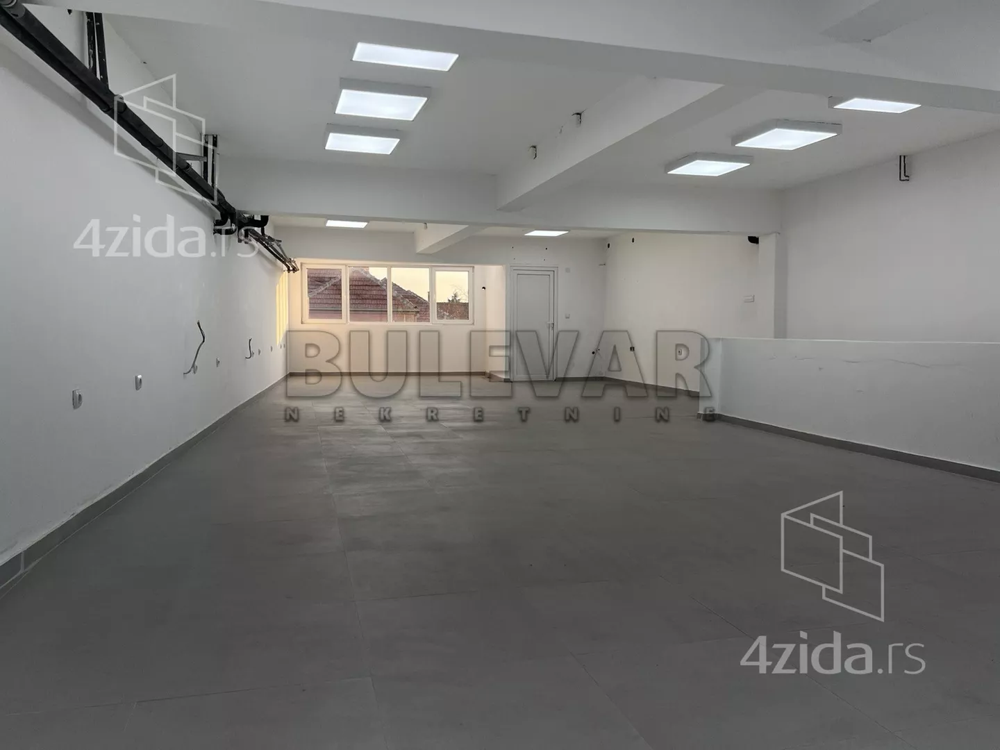 Lokal | 4zida