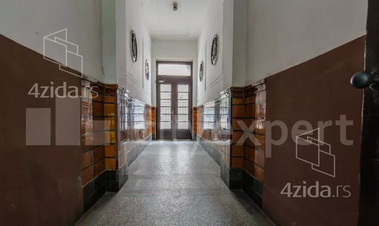 Kancelarija | 4zida