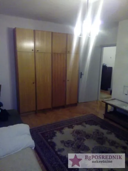 Dejana Smiljkovića | 4zida.rs