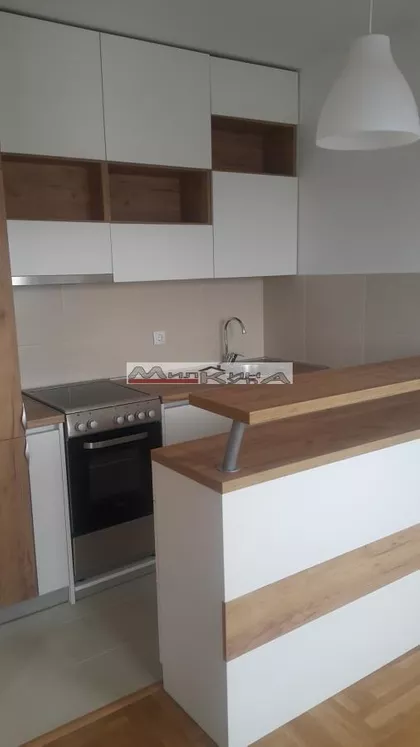 Banovo Brdo | 4zida.rs