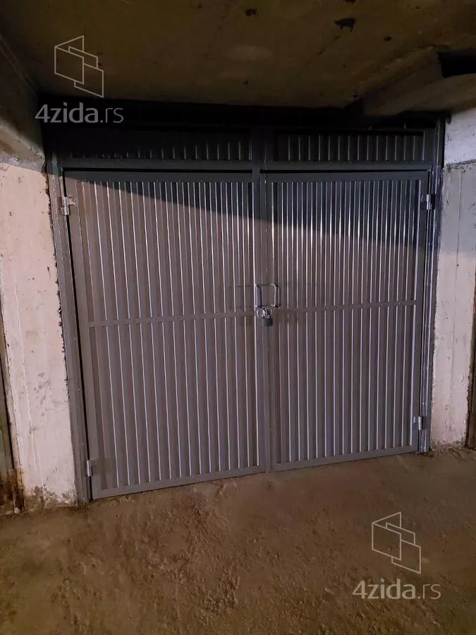 Garaža/Parking | 4zida